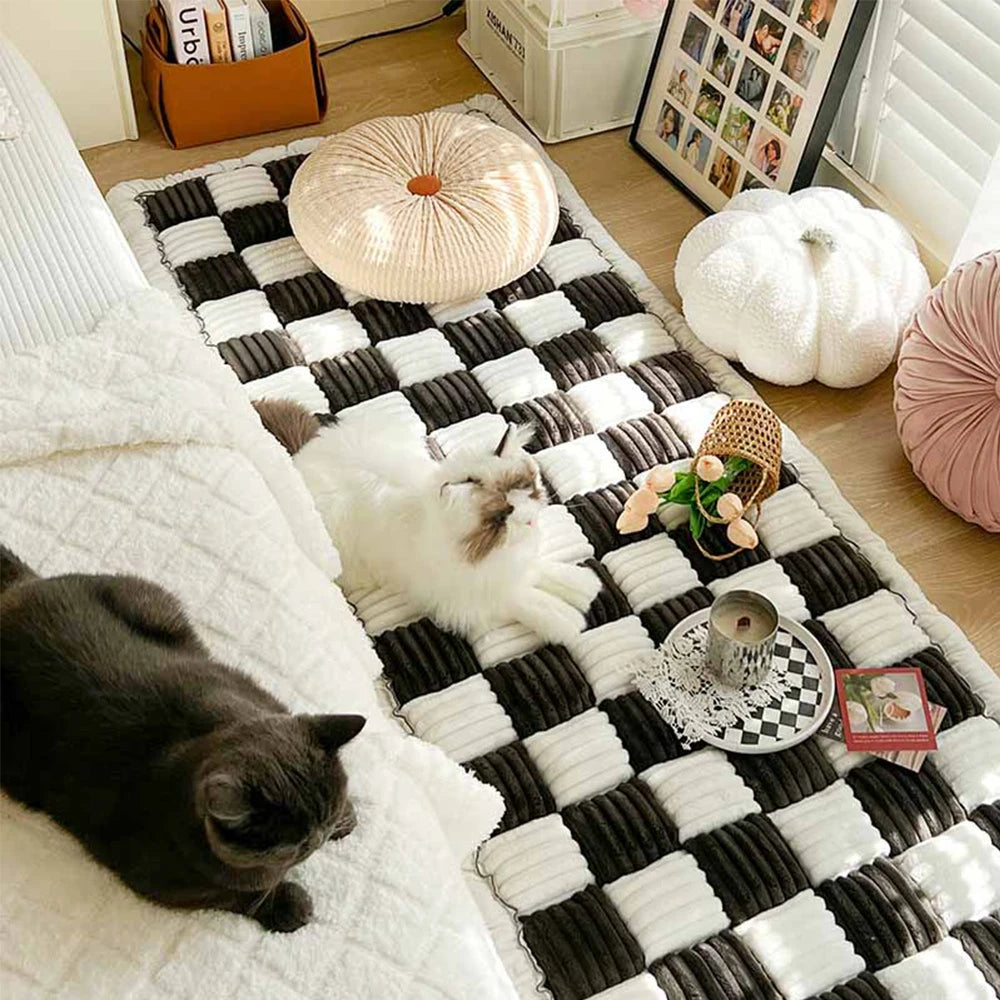 Warm Washable Anti-Slip Pet Bed & Blanket Mat for Car, Sofa & Couch