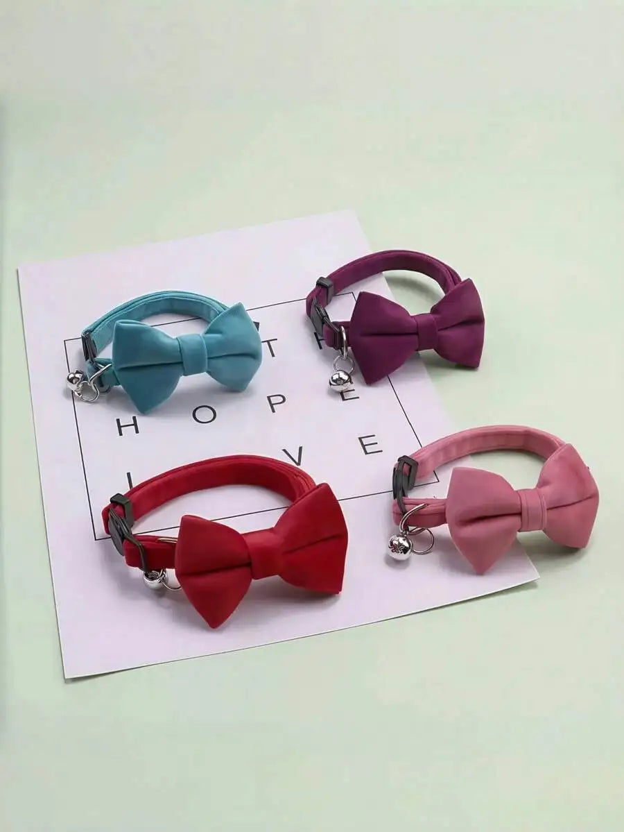 Adjustable Pet Collar with Bow Tie & Bell – Fashion Collar for Cats & Small Dogs