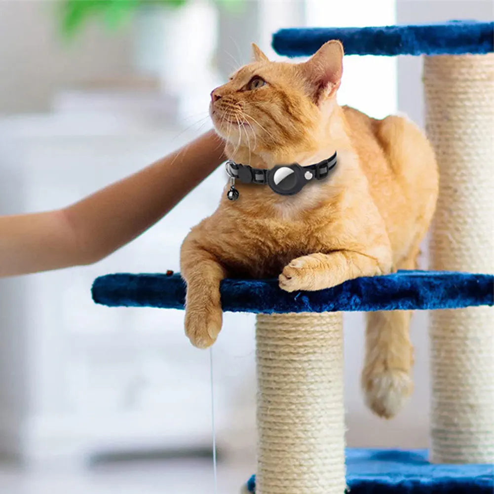 Reflective AirTag Cat Collar – Adjustable Safety Collar for Kittens & Cats